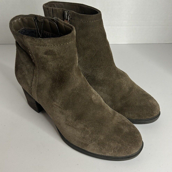 Rockport Cobb Hill Olive Suede Natashya Bootie Women's Size 9 Ankle Boot - Picture 4 of 9